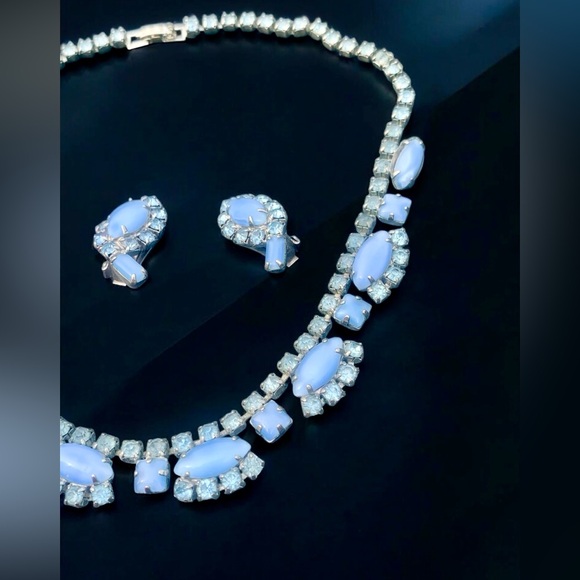 Vintage 1950s Silver Tone Blue Demi Parure‎ Set Choker Necklace & Earrings - Picture 5 of 7